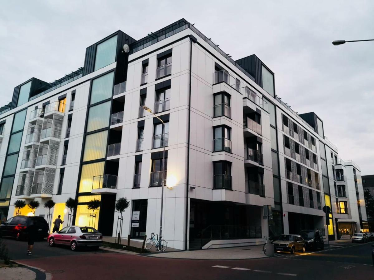 Piper Zajezdnia White Poznań Exterior foto